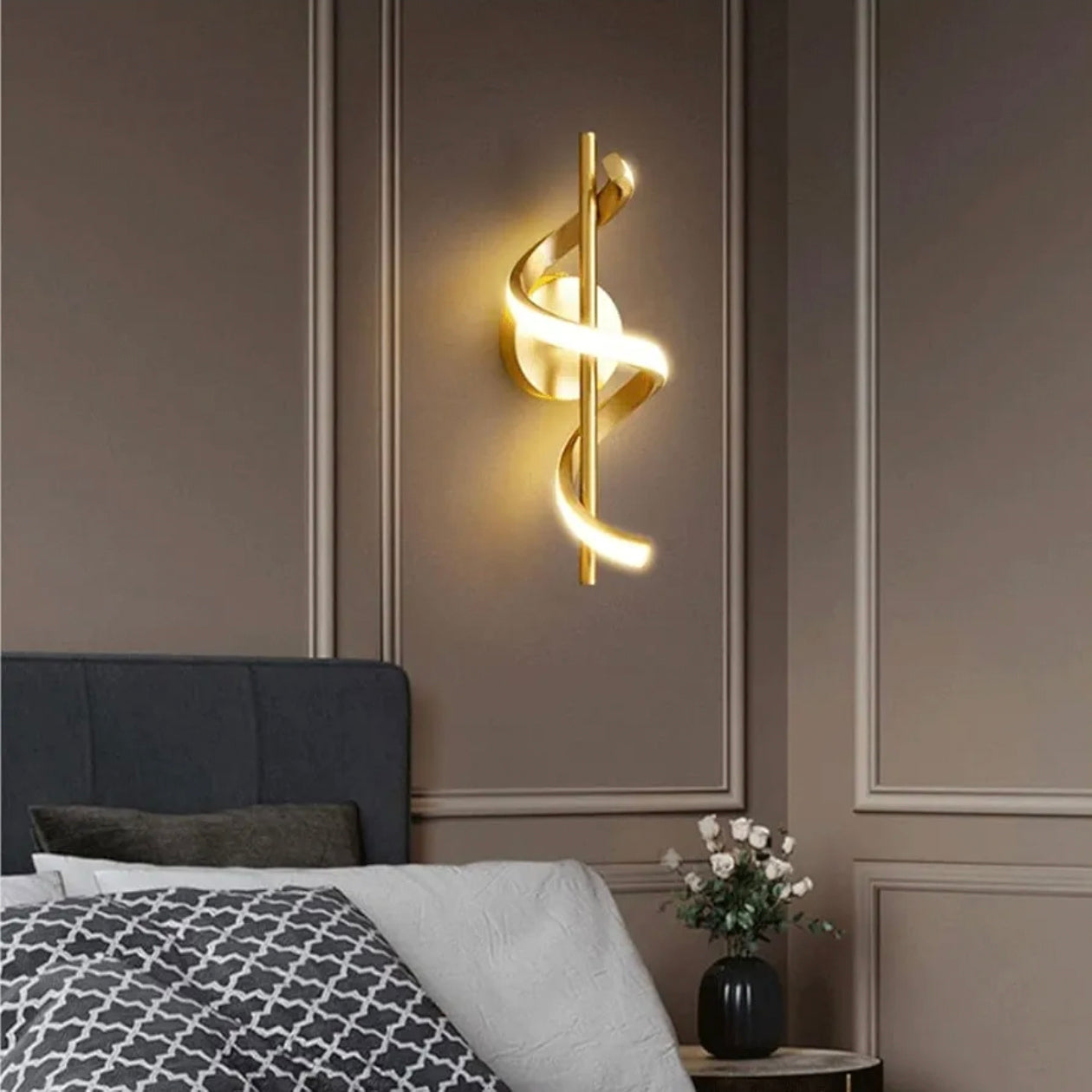 STODE® Spiral Metal Wall Lamp - Gold 12W LED Linear Sconce with 3-Color Changing for Bedroom & Modern Home Décor