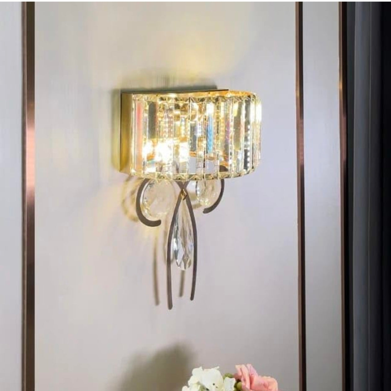 STODE® Antique Brass Bow-Shaped Crystal Wall Lamp – Vintage Sconce Fixture | Warm White Lighting for Living Room & Bedroom